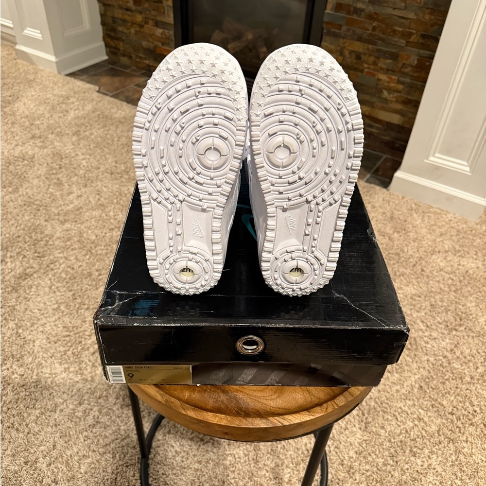 Nike Air Force One Snowboard Boots - Picture 4 of 7